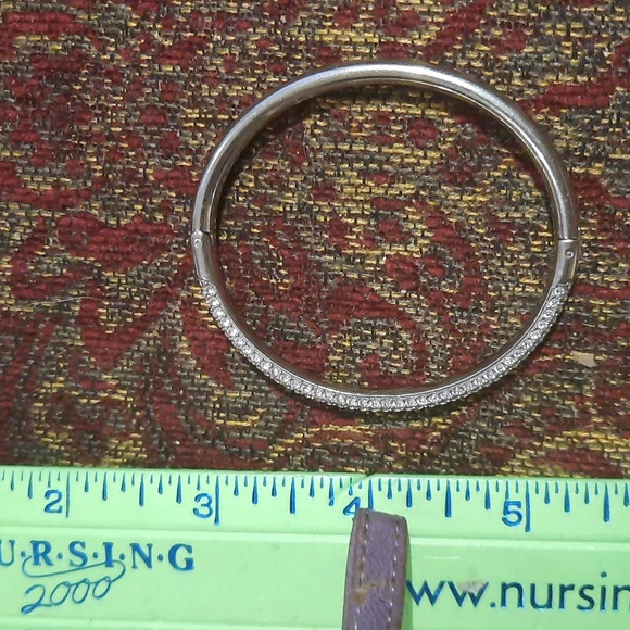 NEW AUTHENTIC GENUINE SWAROVSKI TENNIS BANGLE - Picture 4 of 10